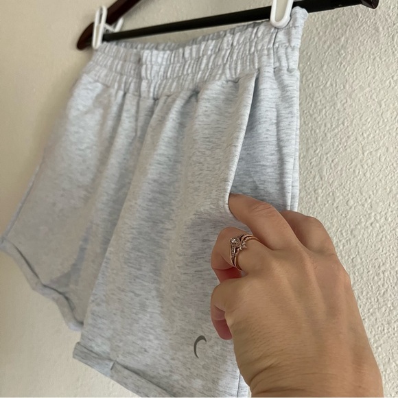 NWT Zyia Light Gray Heather Knockout Shorts Size Medium - Picture 6 of 8